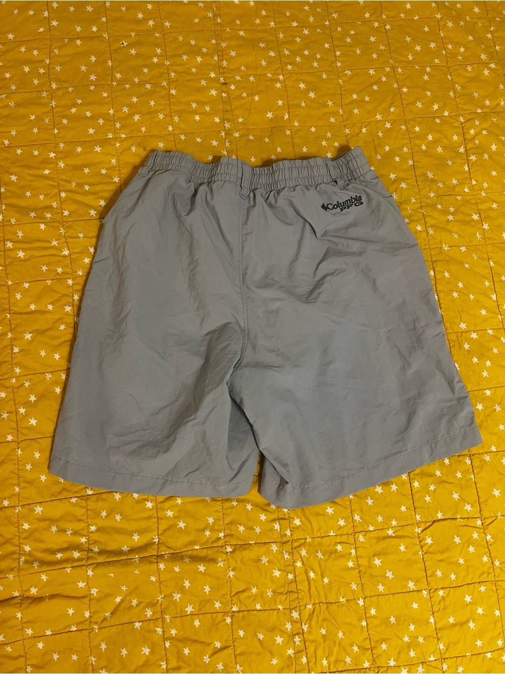 Columbia Gray Elastic-Waist Outdoor Shorts